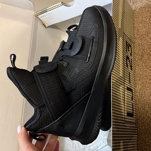 Lebron Soldier XIII SFG shoes